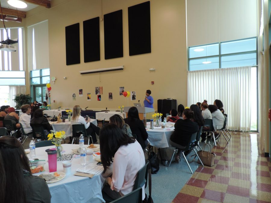Keynote speaker Chandra Brooks addresses audience at Evergreen Community Colleges Strong Women Leadership Conference, Saturday March 18. 