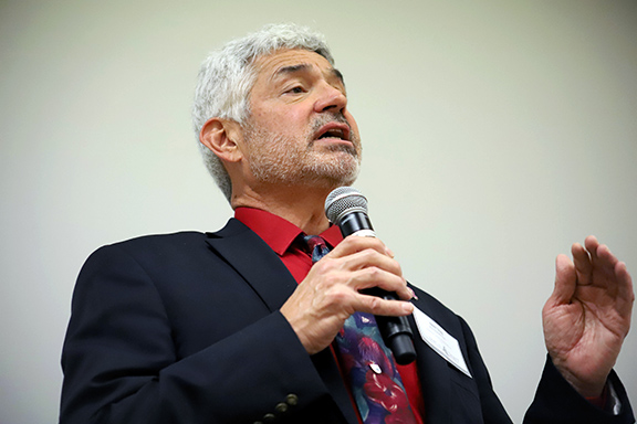 Owner, Publisher and Managing Editor for the Rio Grande Sun Robert B. Trapp addresses student journalists during his keynote speech at the 2017 Journalism Association of Community Colleges NorCal Conference at De Anza College on Saturday, Oct. 21, 2017. Trapp shares his experiences both good and bad in running a small publication and gave advice and tips on how to make a real difference when reporting news.