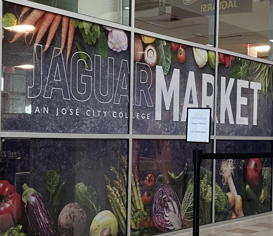 San+Jose+City+College+offers+free+groceries+for+Jaguars+at+the+Jaguar+Market%2C+located+in+the+Student+Center.+The+Jaguar+Market+is+one+of+many+resources+the+college+offers+to+those+on+campus+in+need.