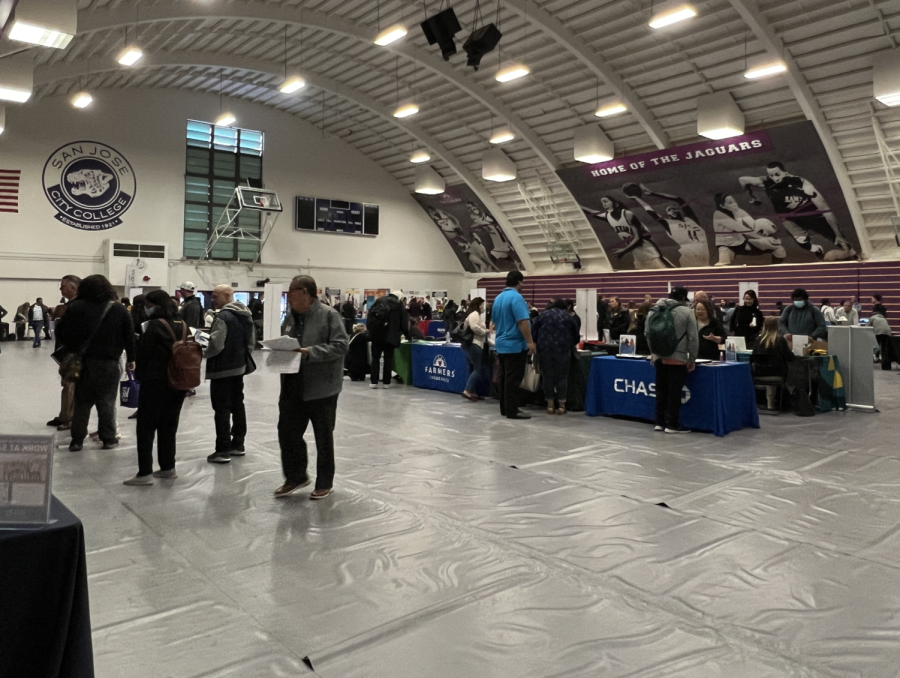 Students and community members in the Jaguar Gym for the Veterans Day Resource Career Fair on Nov. 9.