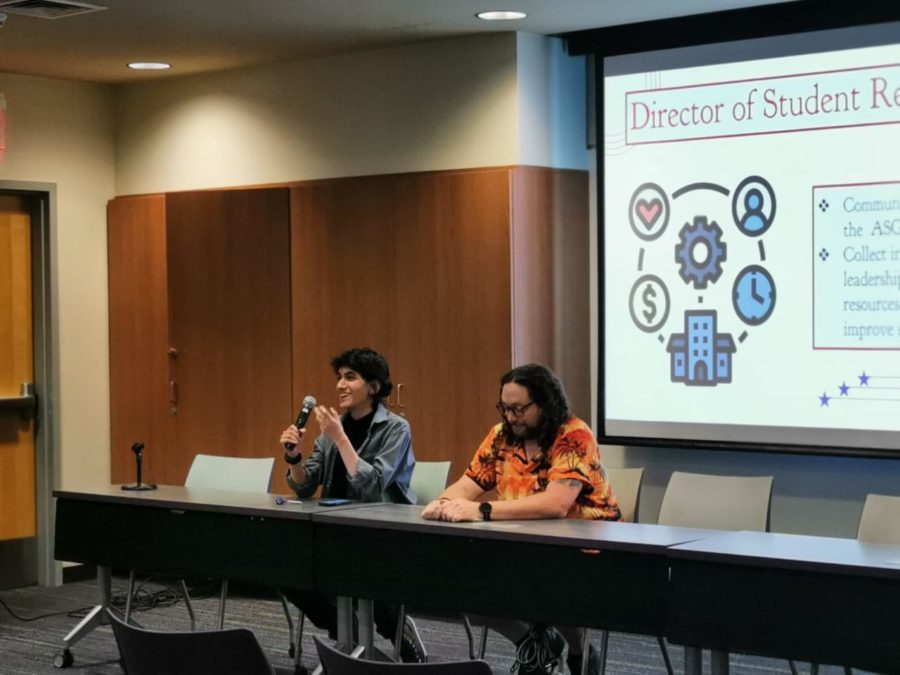 Israel Golden, left, and Kiana Bakrani, right, presenting their views in the ASG Director of Student Resources debate on Thursday, April 20 in the Student Center.
