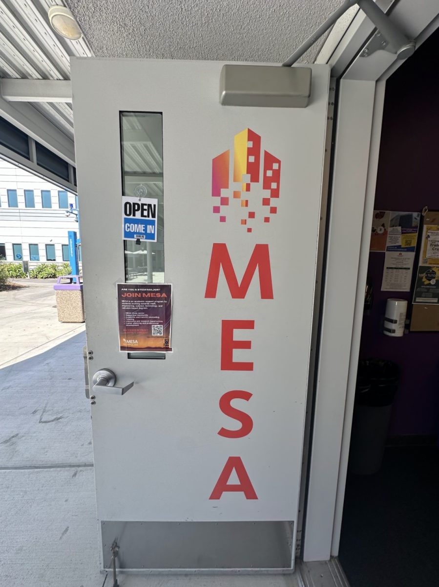 Entrance to the Mesa Center at SJCC on May 13, 2024. (Haddy Barghouti)