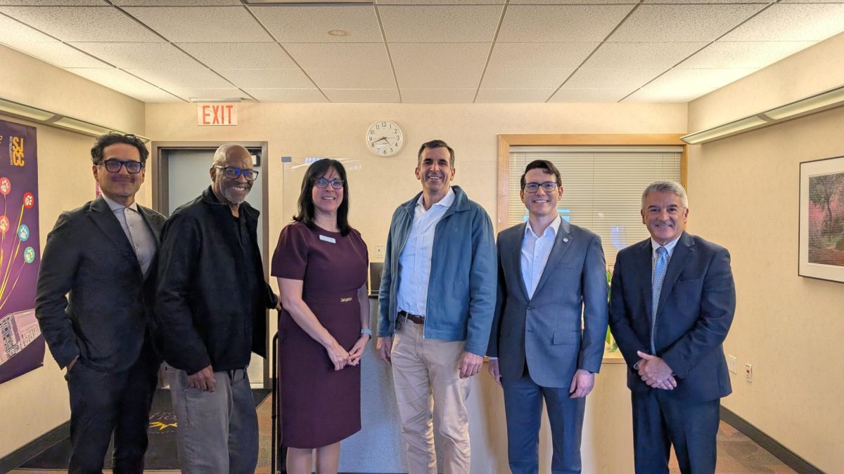 From left to right: EVC President Vinicio Lopez, Board of Trustees President Tony Alexander, Chancellor Beatriz Chaidez, Congressman Sam Liccardo, Trustee Clay Hale, SJCC President David Wain Coon